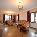 Maison à vendre à Chaussin avec 4 chambres, garage et terrain clos