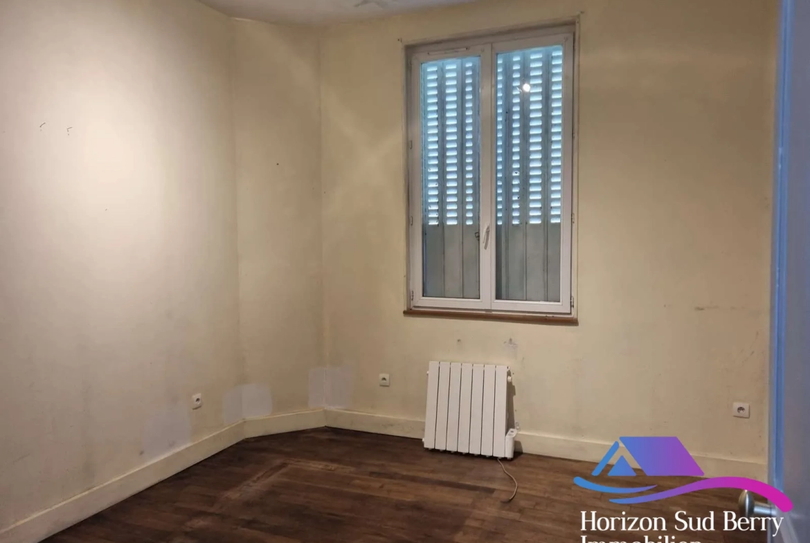 chambre Maison de campagne à rénover avec grand jardin à Nouziers, Creuse 