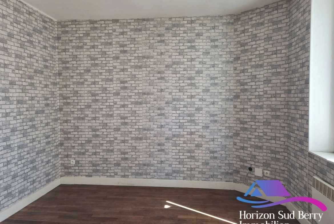 salon Maison de campagne à rénover avec grand jardin à Nouziers, Creuse 