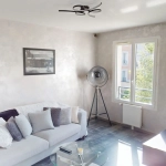 Appartement lumineux de 56 m² avec balcon, cave et stationnements à Orléans