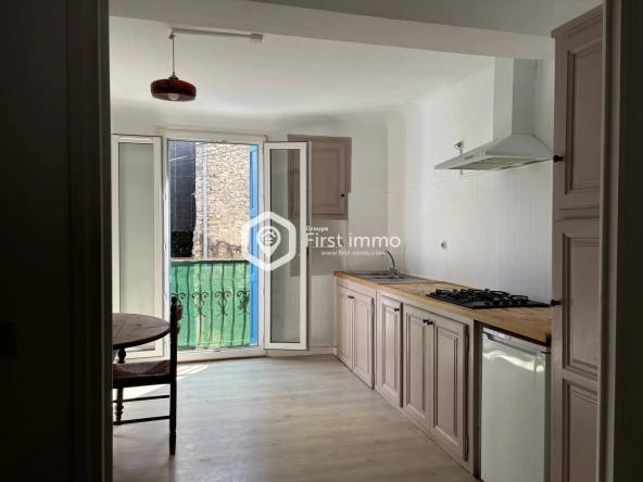 Maison de village rénovée à vendre à Ille-sur-Têt