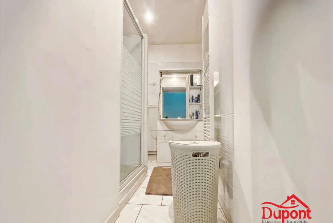 Belle maison semi-individuelle de 80 m² avec jardin à Saint Quentin 