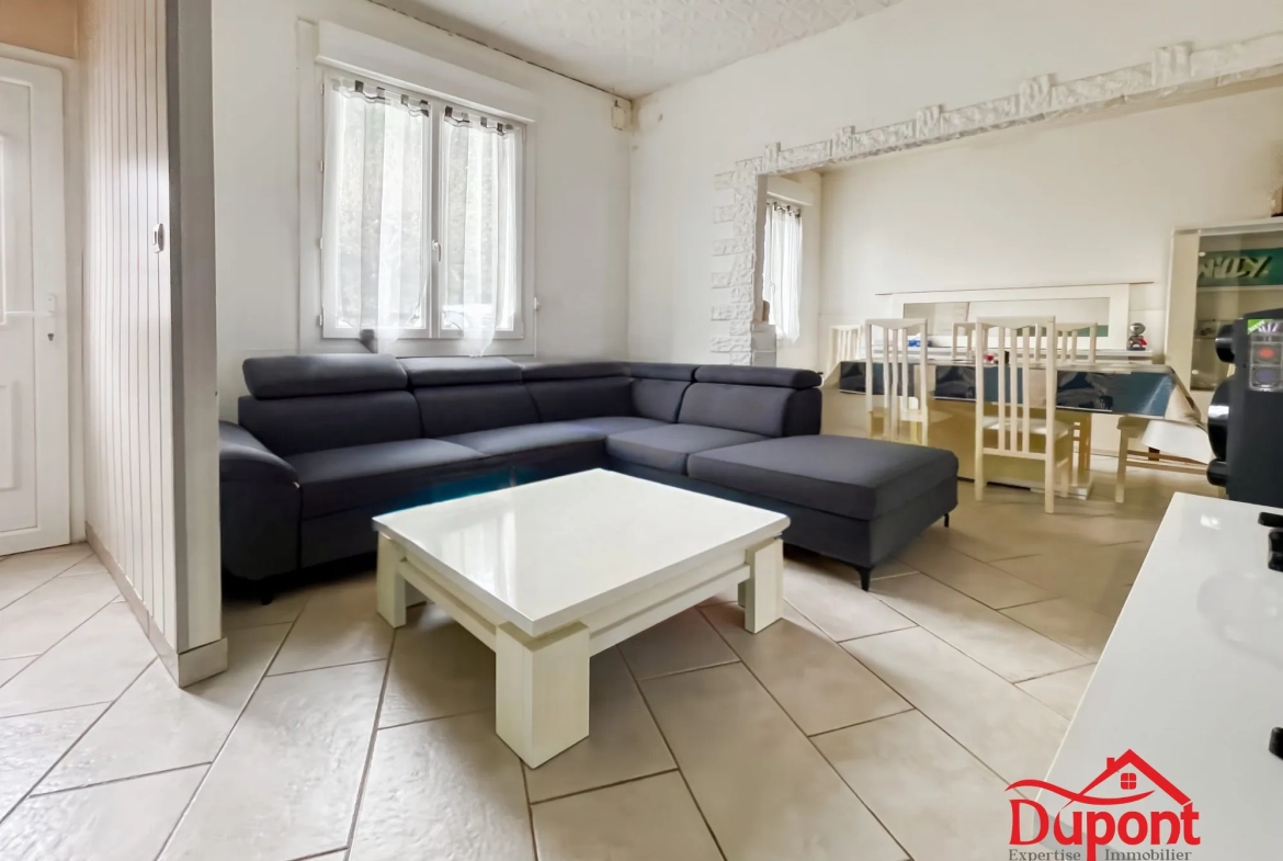 Belle maison semi-individuelle de 80 m² avec jardin à Saint Quentin 