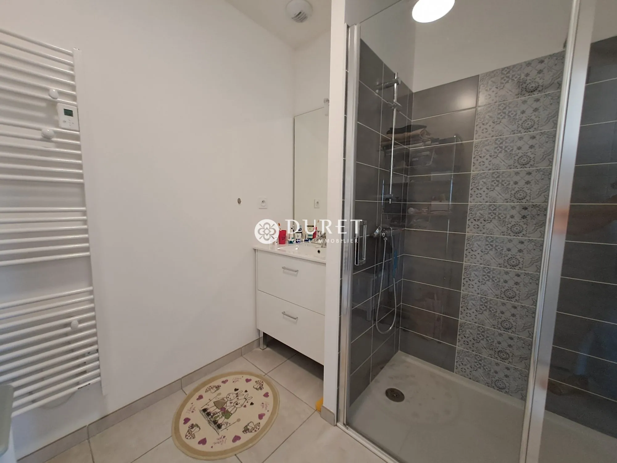 Appartement T2 récent à vendre à La Roche-sur-Yon avec balcon et ascenseur 