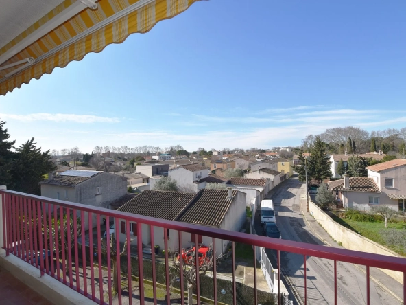Balcon  Appartement 78 m² à Nîmes avec parking et cave au Clos d'Orville