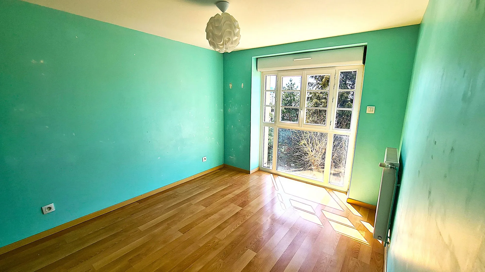Appartement duplex T3 lumineux avec jardin à Saint-Étienne 