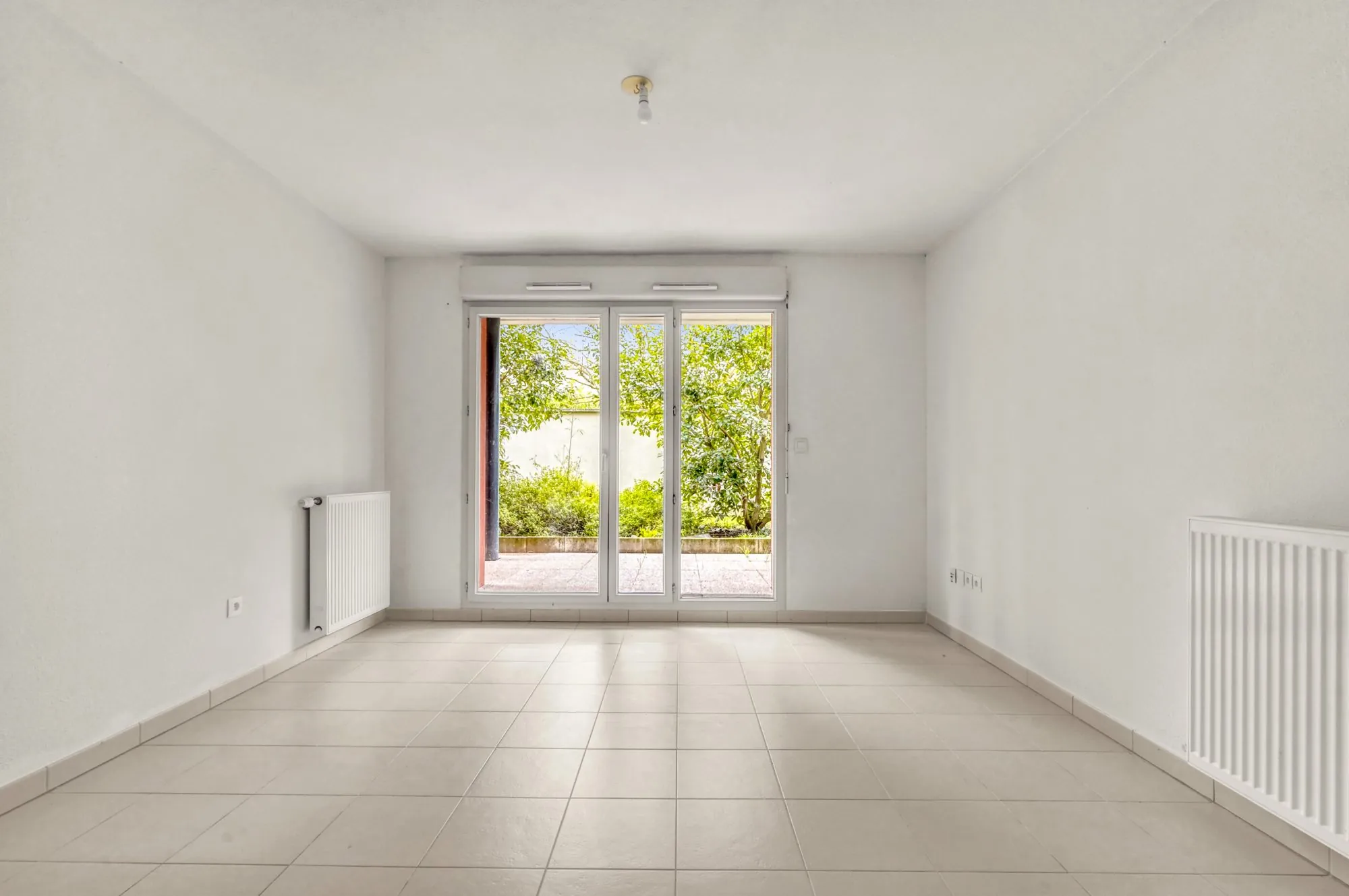 Appartement T3 avec terrasse et parking à Toulouse 