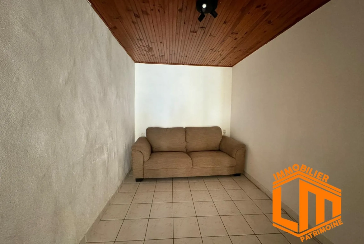 Maison de village à vendre à Bessan - 66 m² avec terrasse et garage 