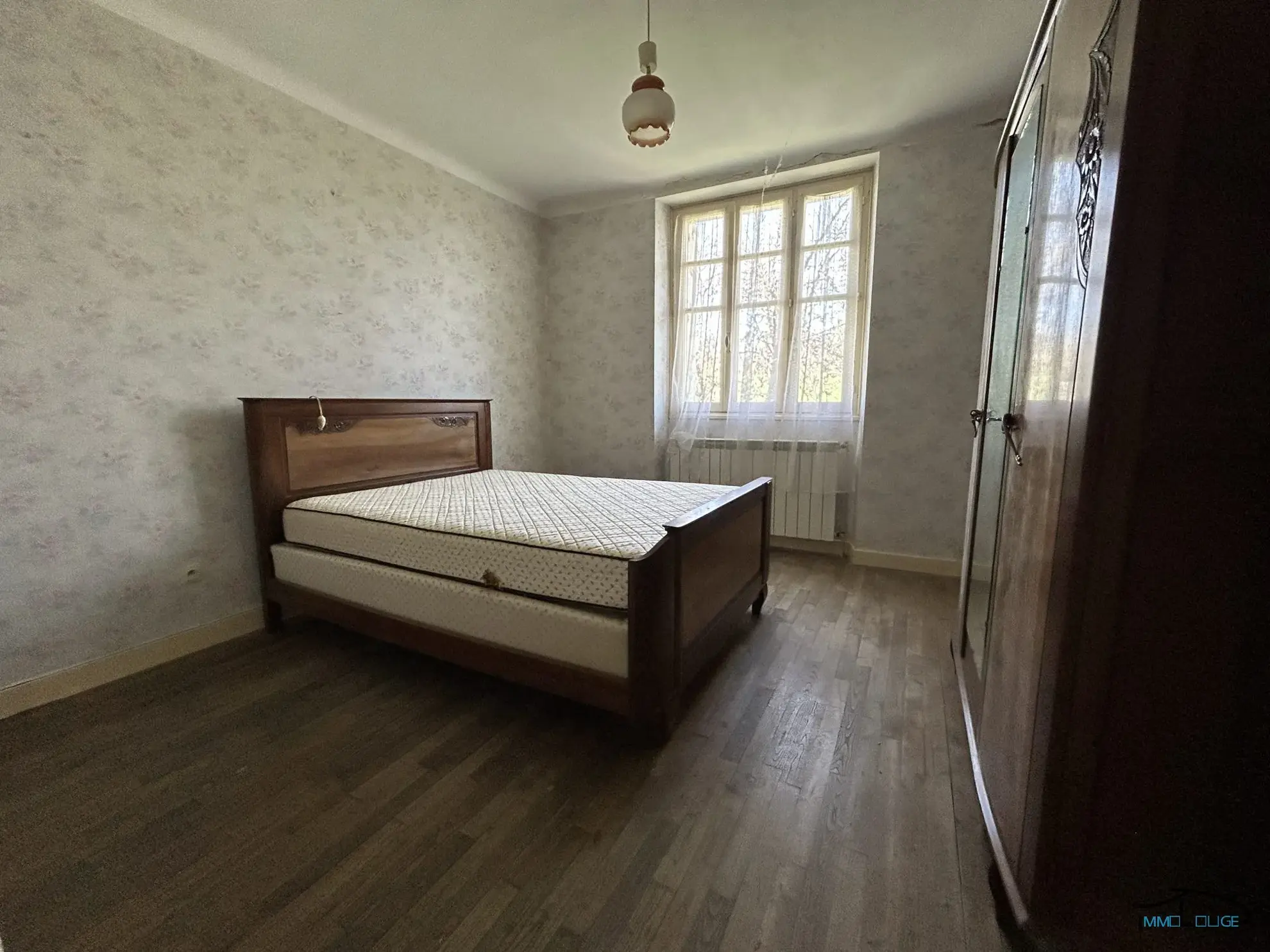 Maison de campagne à vendre à Galgan, 76 m² avec dépendances 