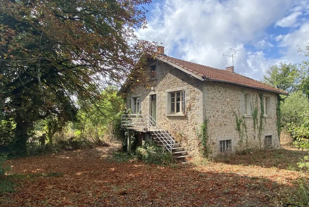 Maison de campagne à vendre à Galgan, 76 m² avec dépendances 