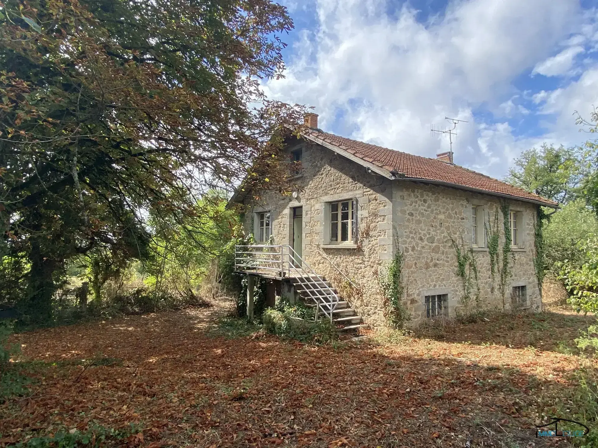 Maison de campagne à vendre à Galgan, 76 m² avec dépendances 