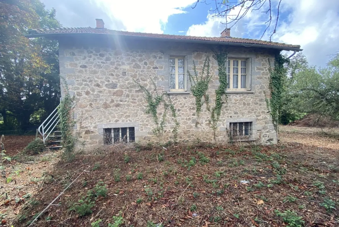 Maison de campagne à vendre à Galgan, 76 m² avec dépendances 