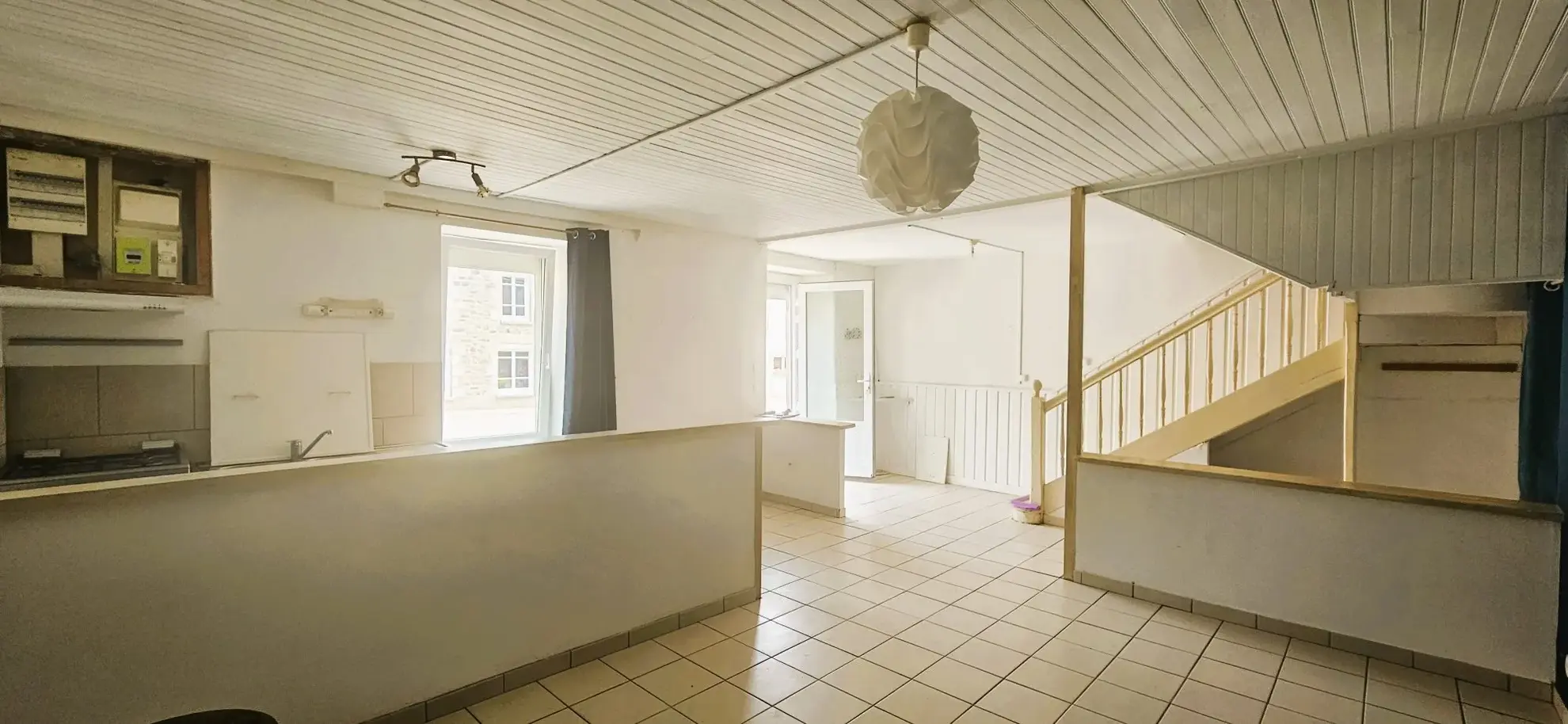 Maison de village en pierres à La Chapelle Neuve – 95 m², 3 chambres 