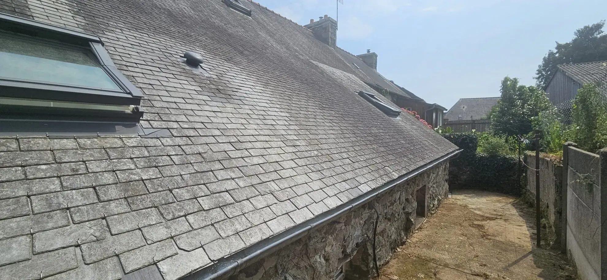 Maison de village en pierres à La Chapelle Neuve – 95 m², 3 chambres 