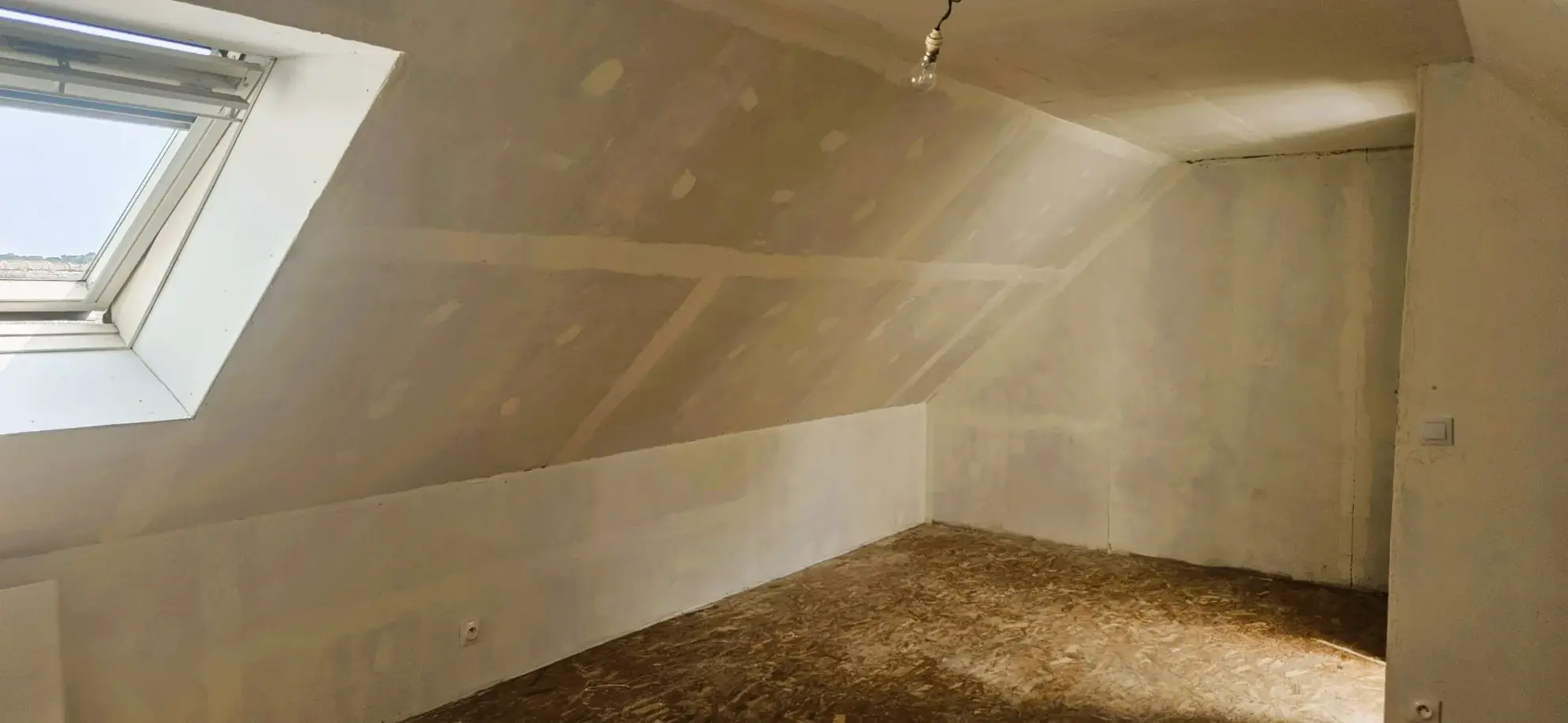 Maison de village en pierres à La Chapelle Neuve – 95 m², 3 chambres 