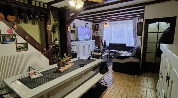 Maison à Roubaix centre avec potentiel d'investissement et travaux à prévoir