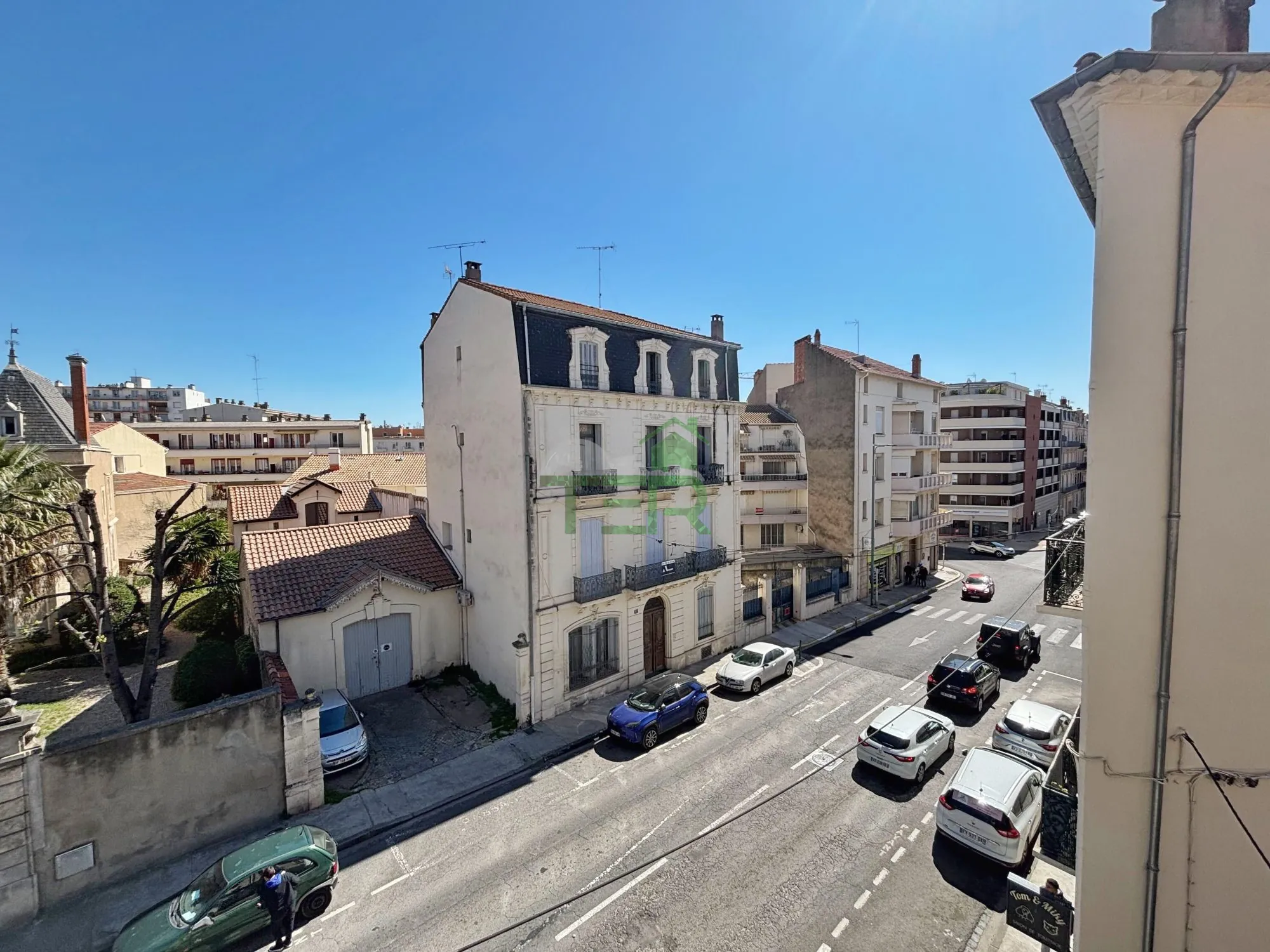 Appartement T3 à Béziers de 60m² avec Balcons et Cave - Idéal Premier Achat 
