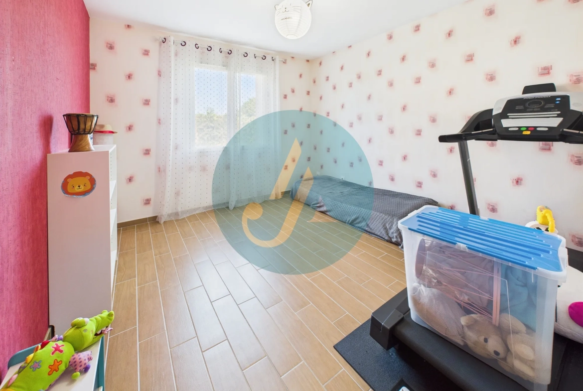 Magnifique maison moderne de 137 m² avec piscine à Marzy 