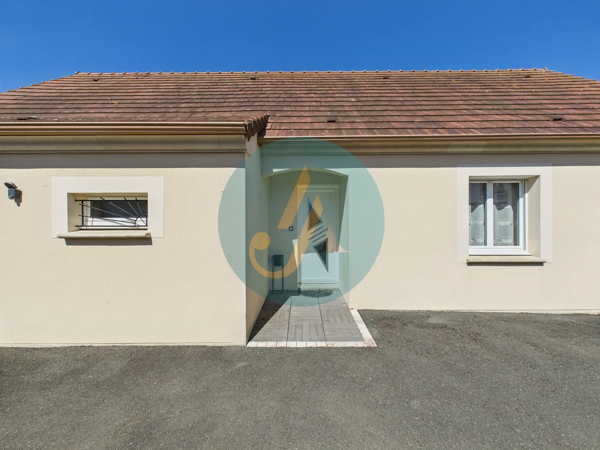 Magnifique maison moderne de 137 m² avec piscine à Marzy 