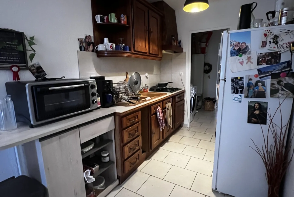 Immeuble locatif avec deux maisons louées à Saint Martin de Sescas 