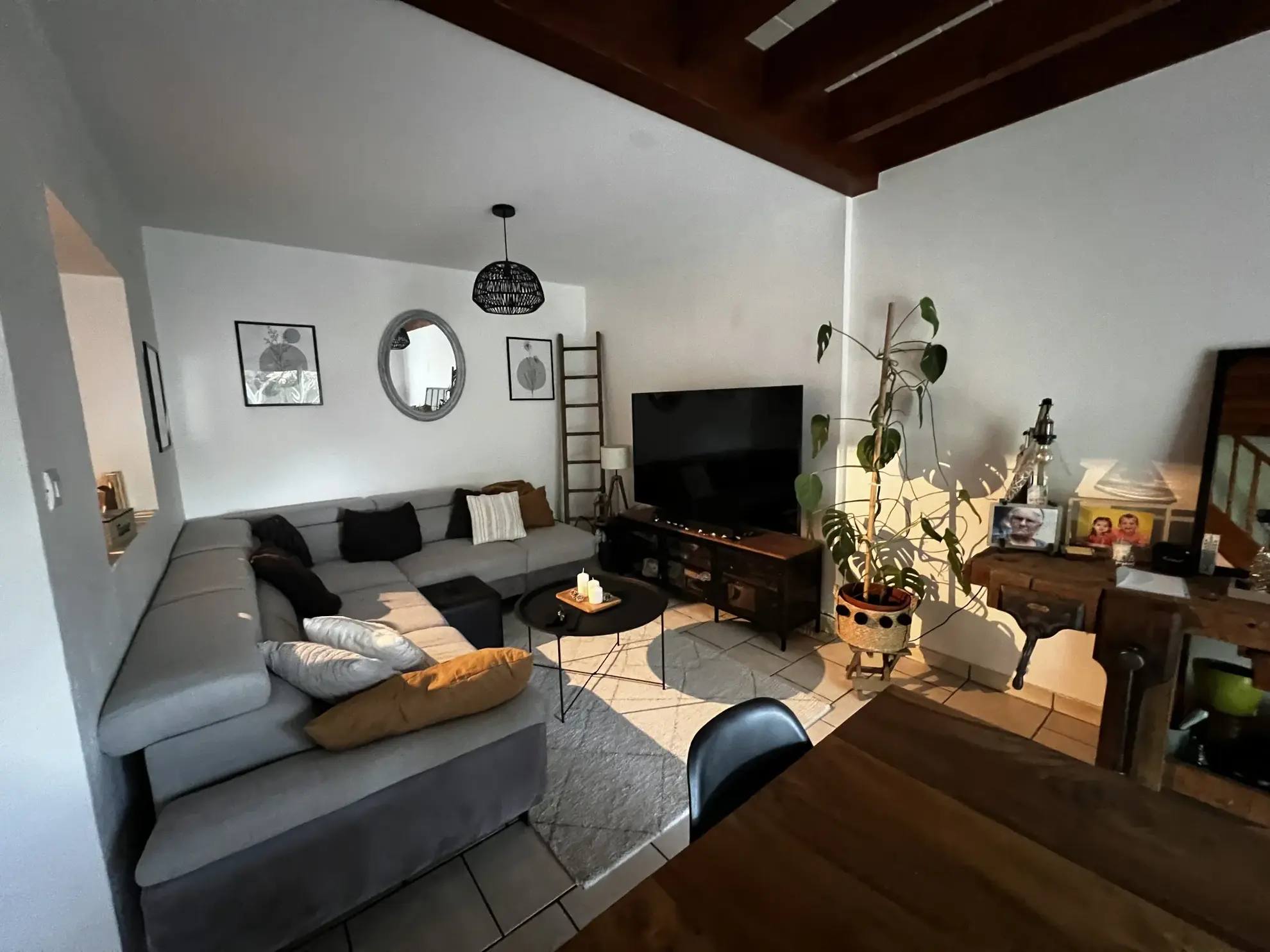 Immeuble locatif avec deux maisons louées à Saint Martin de Sescas 