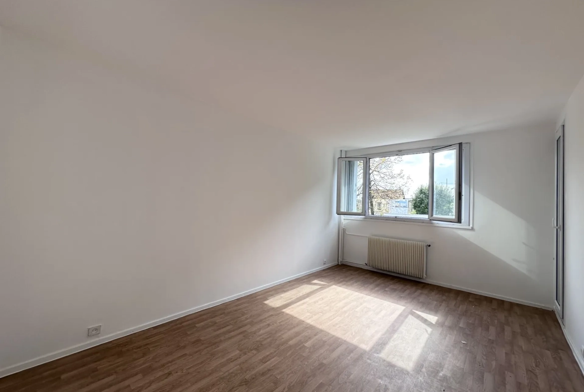Appartement F3 lumineux de 56,63 m² à Joinville-le-Pont 