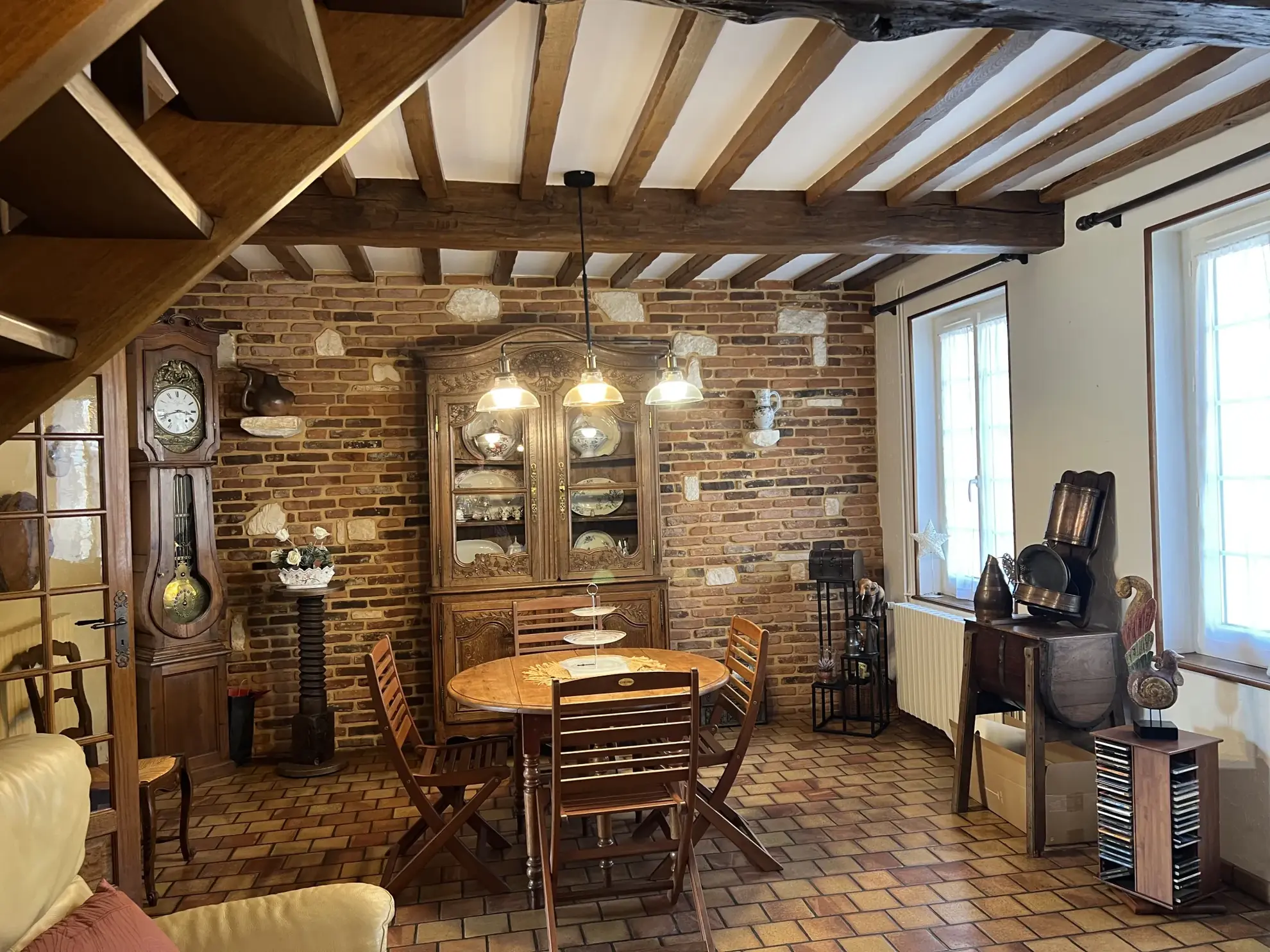 Maison de village à La Cérlangue avec garage et terrain de 1100 m² 