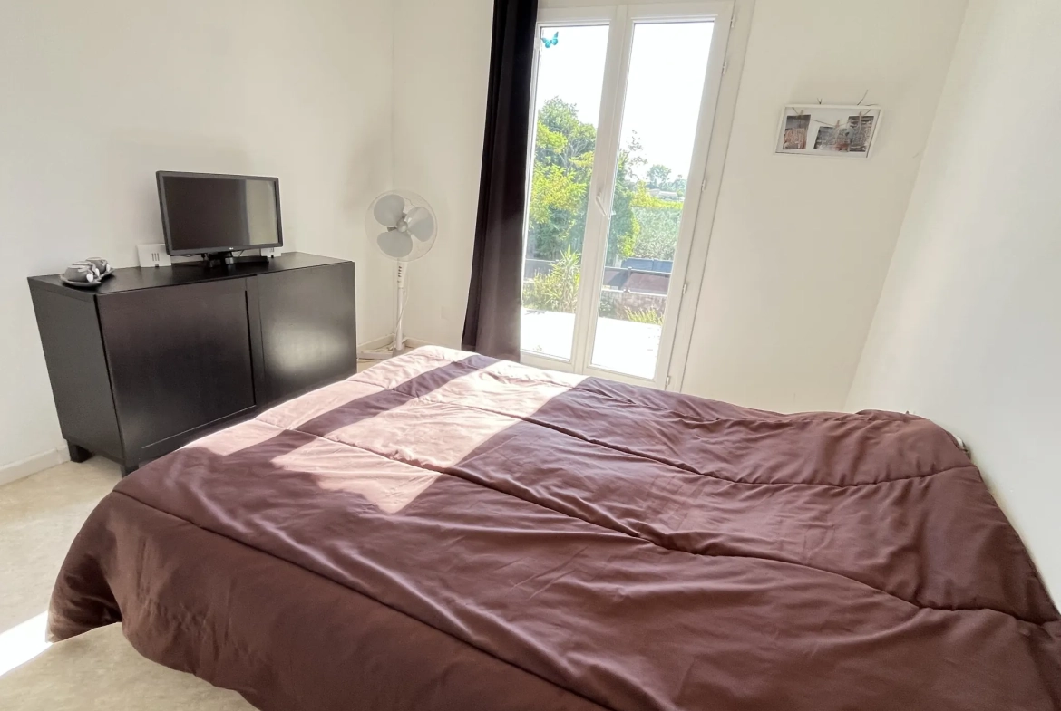 Villa de plain-pied avec jardin et garage à Saint-André-de-Sangonis 