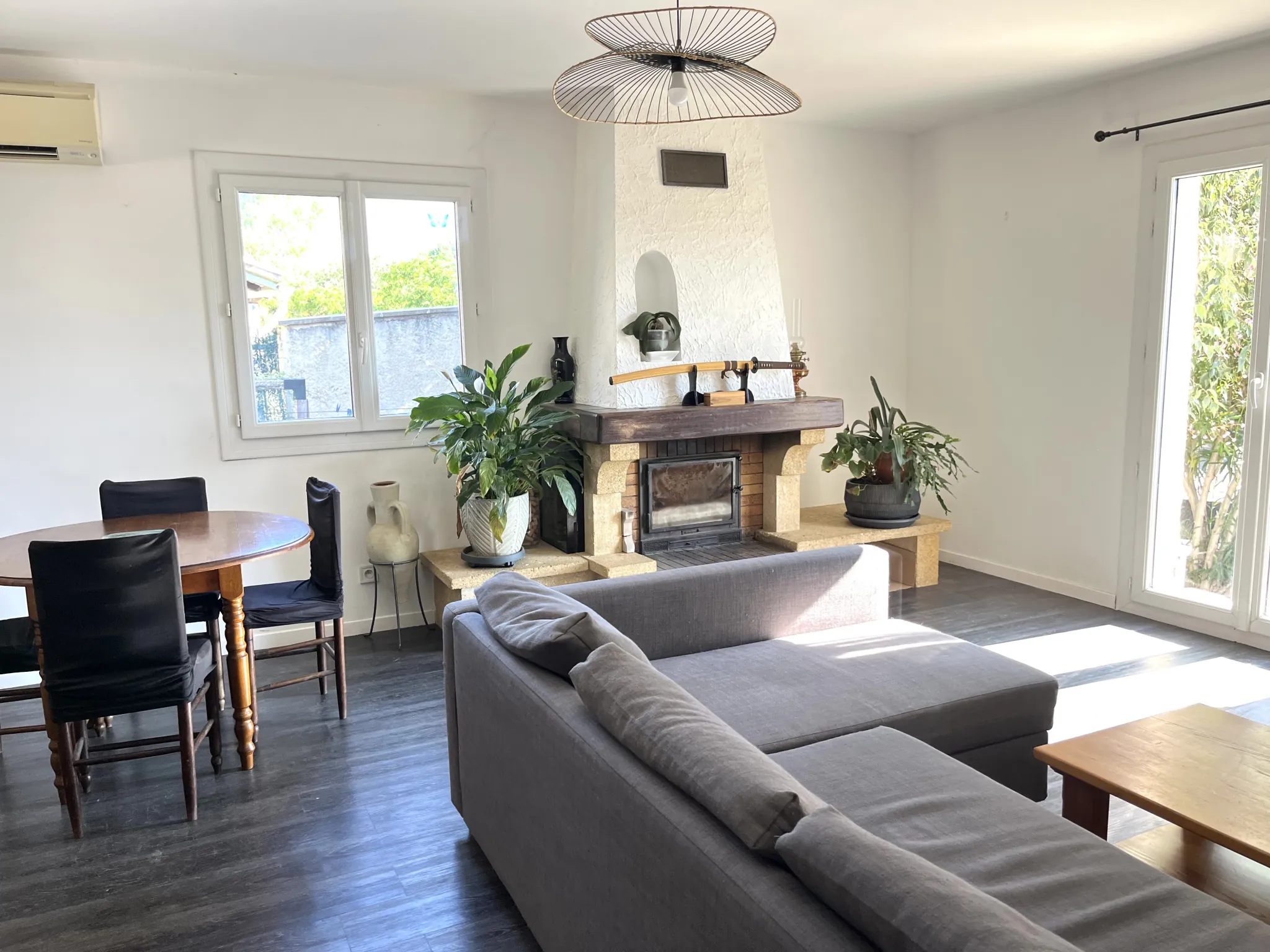 Villa de plain-pied avec jardin et garage à Saint-André-de-Sangonis 