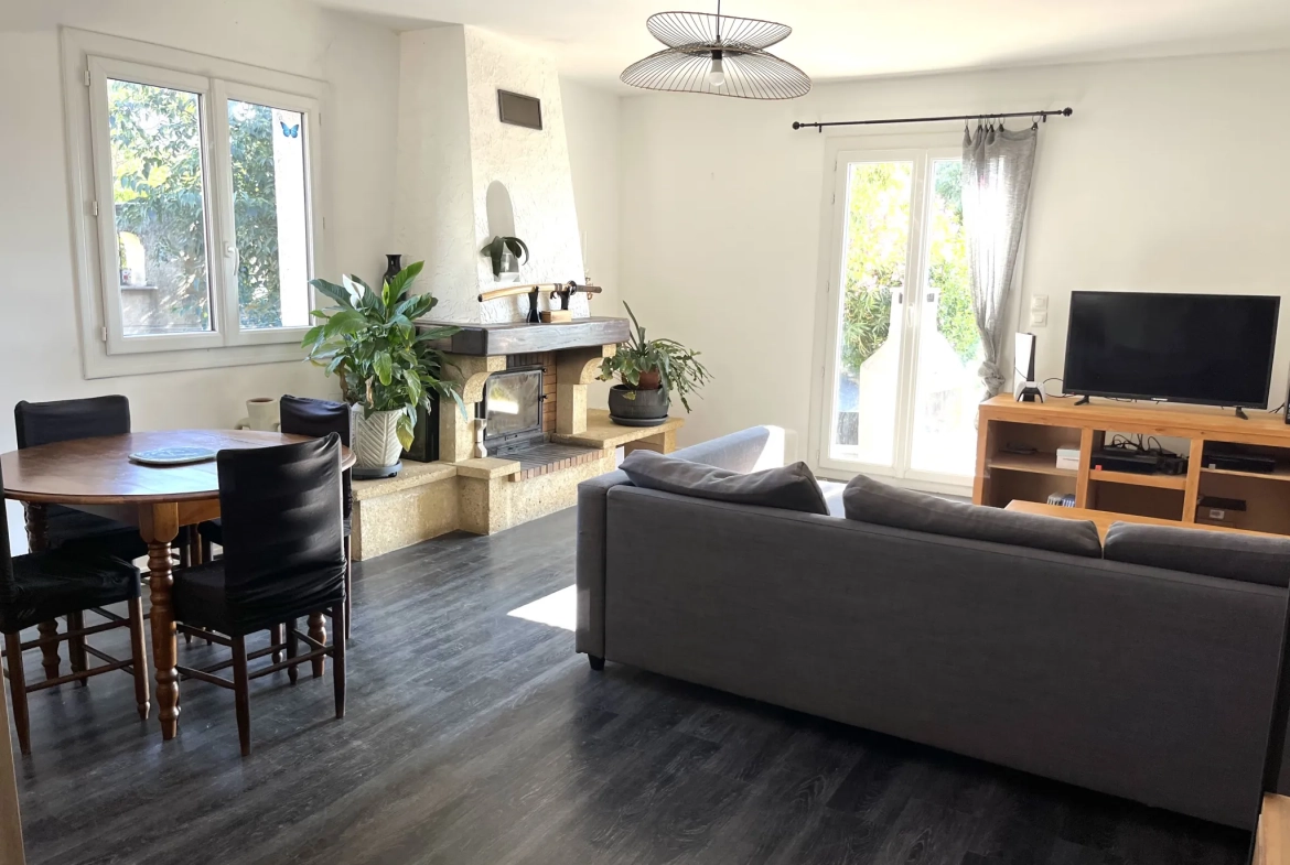 Villa de plain-pied avec jardin et garage à Saint-André-de-Sangonis 