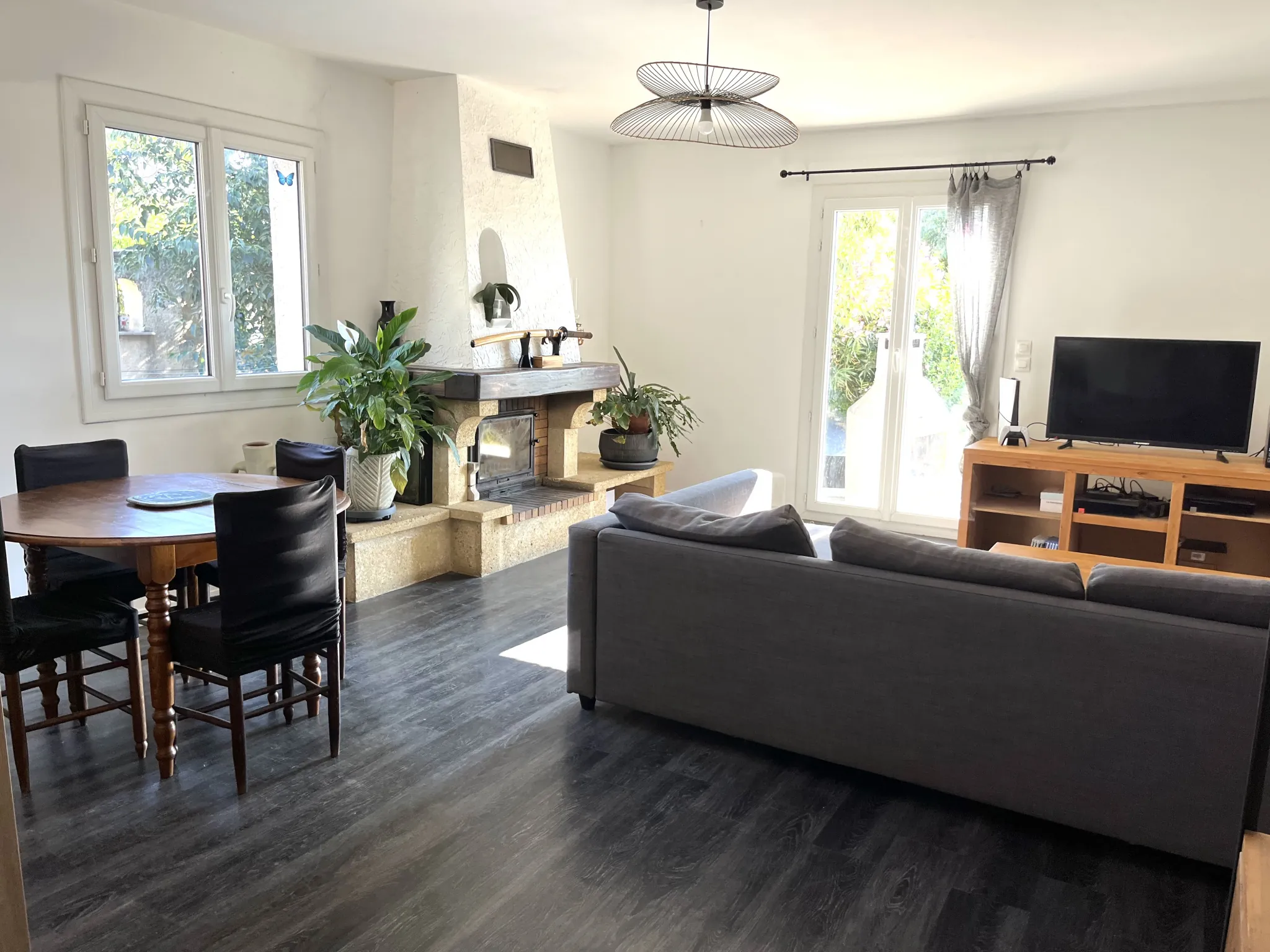 Villa de plain-pied avec jardin et garage à Saint-André-de-Sangonis 