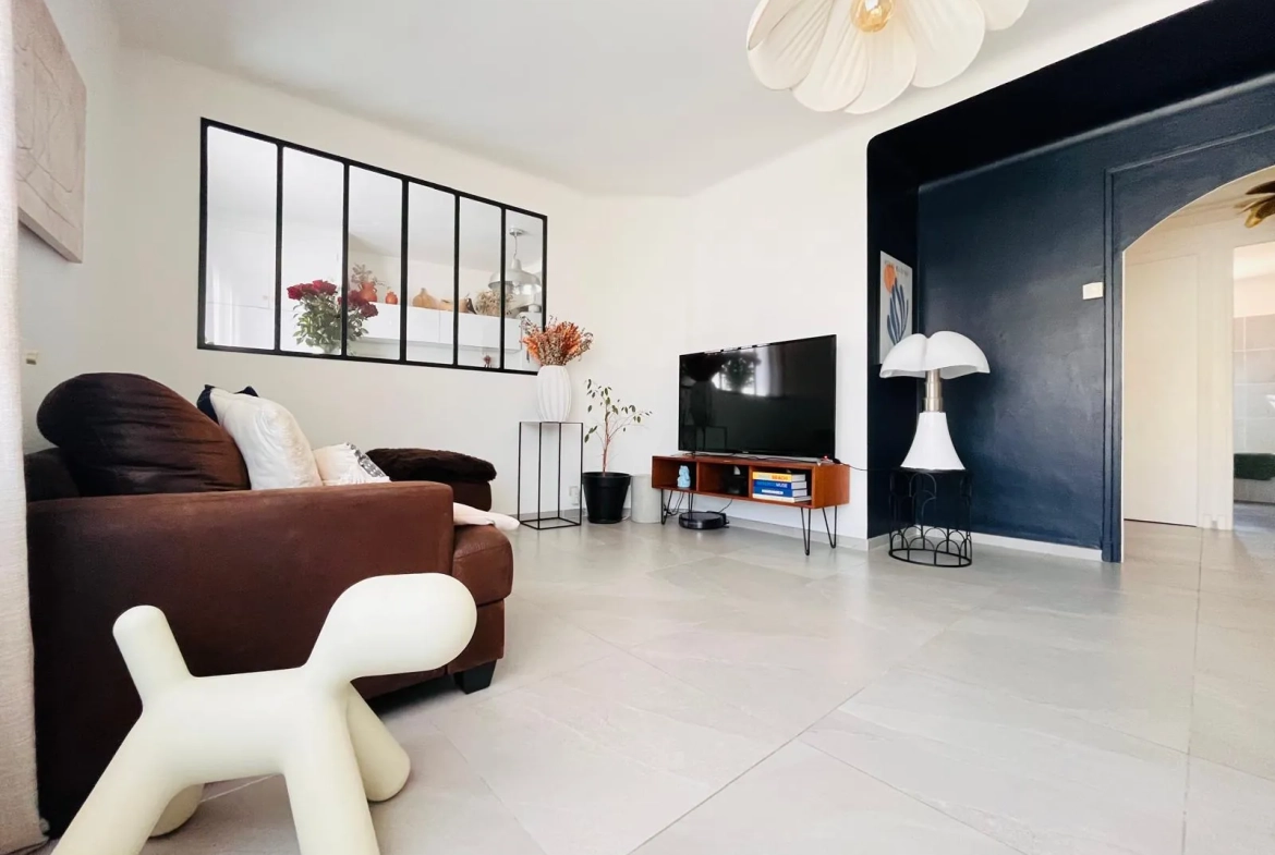 Appartement T4 rénové à Perpignan secteur Kennedy avec balcon et terrasse 