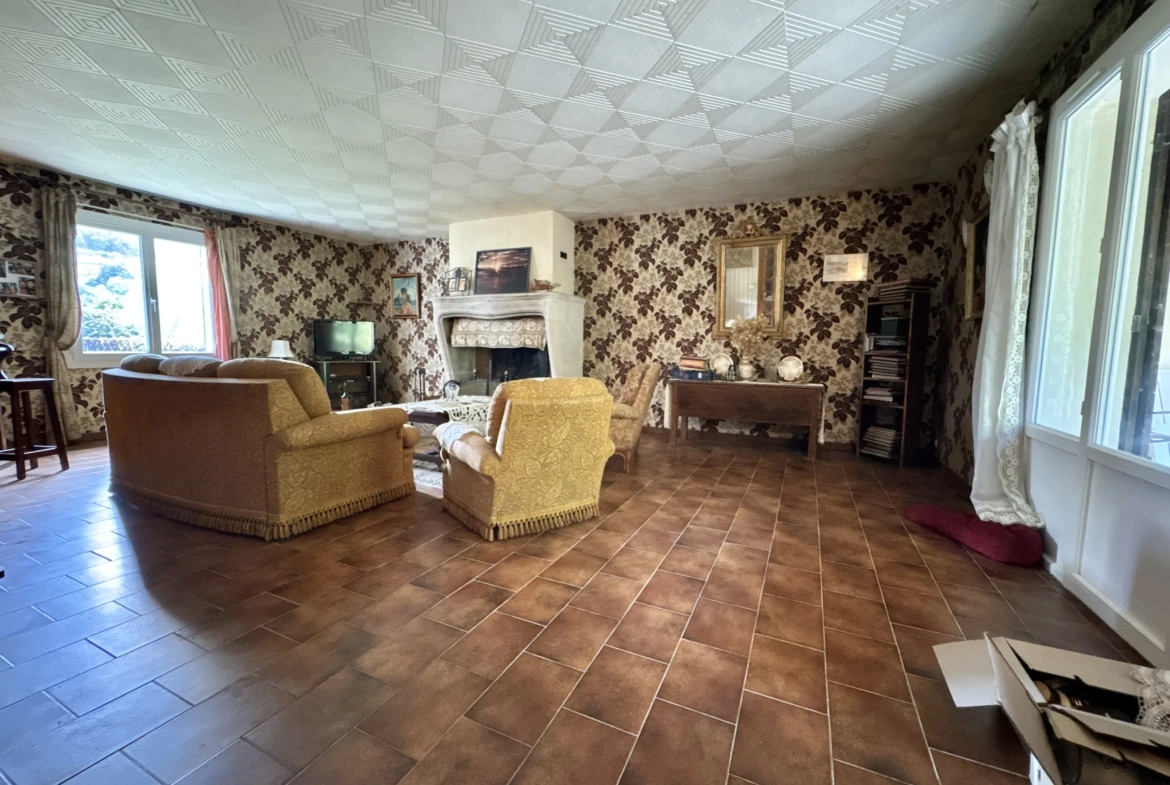 Maison 5 chambres avec vue sur la rivière à Penne d’Agenais 