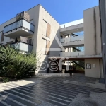 Appartement T2 à vendre à Sathonay-Camp - 41,5 m², balcon, parking, près de Lyon