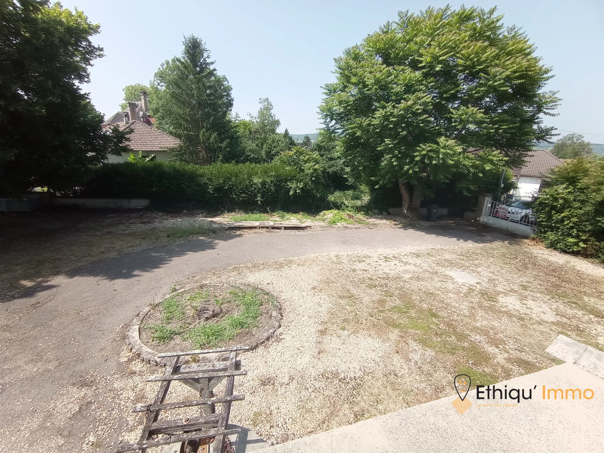 Maison individuelle de 102 m² avec grand jardin à Bar-sur-Aube 