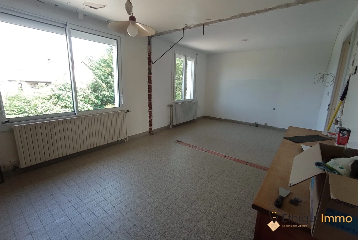 Maison individuelle de 102 m² avec grand jardin à Bar-sur-Aube 