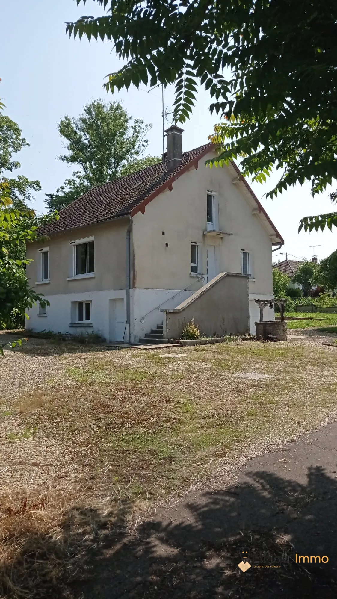 Maison individuelle de 102 m² avec grand jardin à Bar-sur-Aube 
