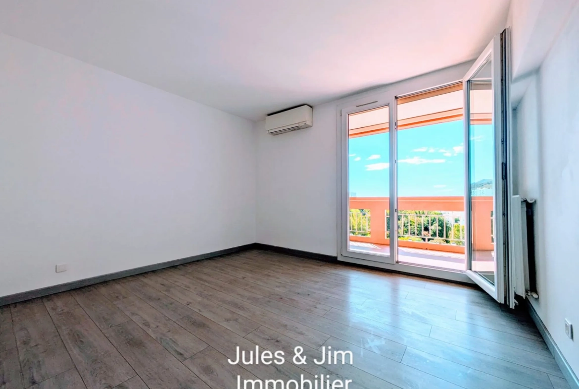 Vente appartement Type 3/4 de 68 m² avec balcon à Marseille 