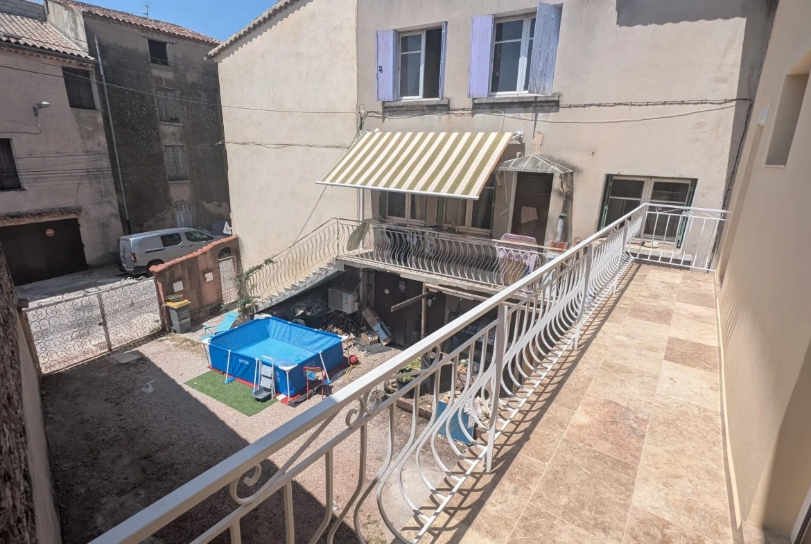 Maison de village rénovée avec balcon à Gonfaron - Centre-Var 