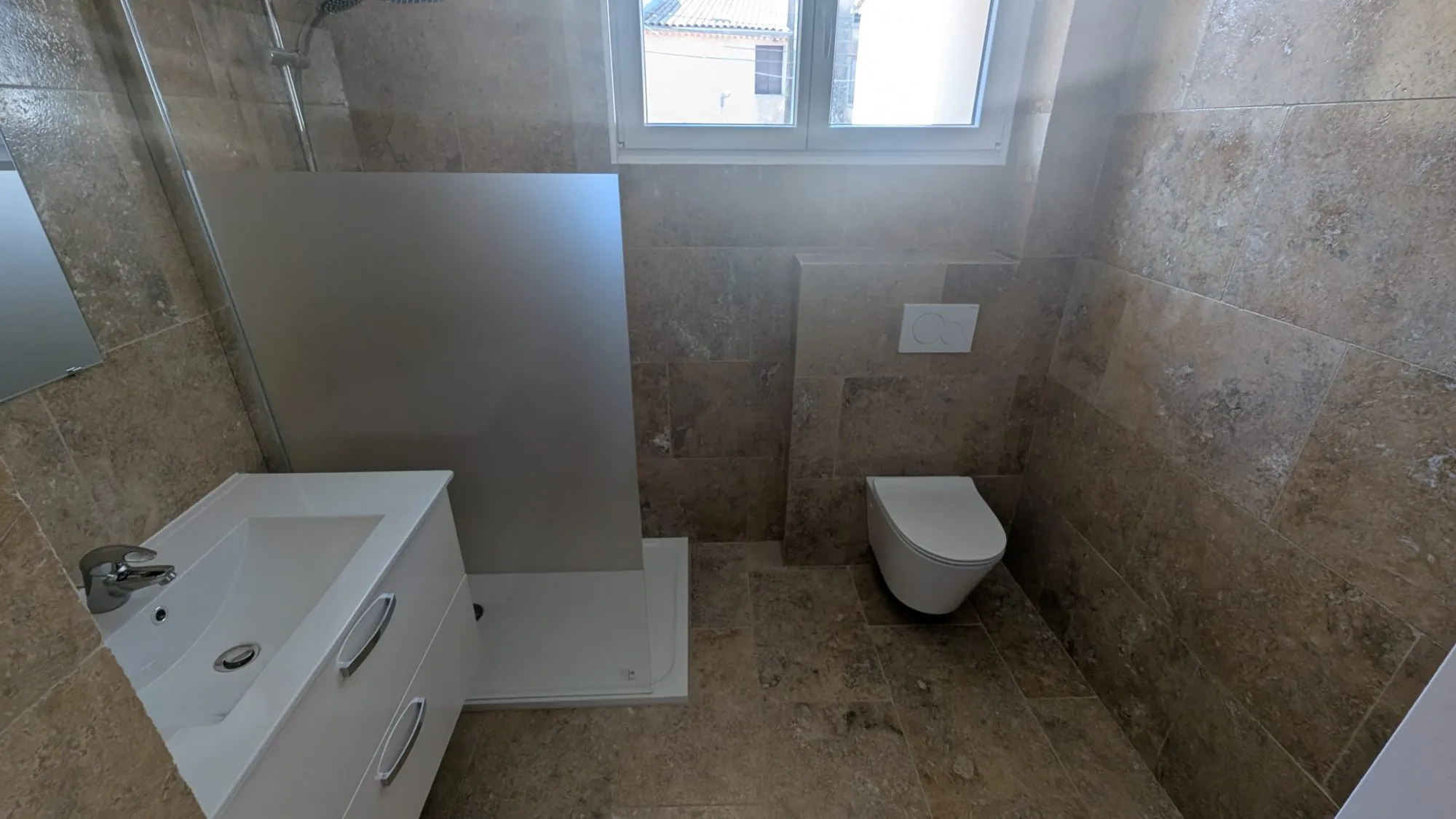 Maison de village rénovée avec balcon à Gonfaron - Centre-Var 
