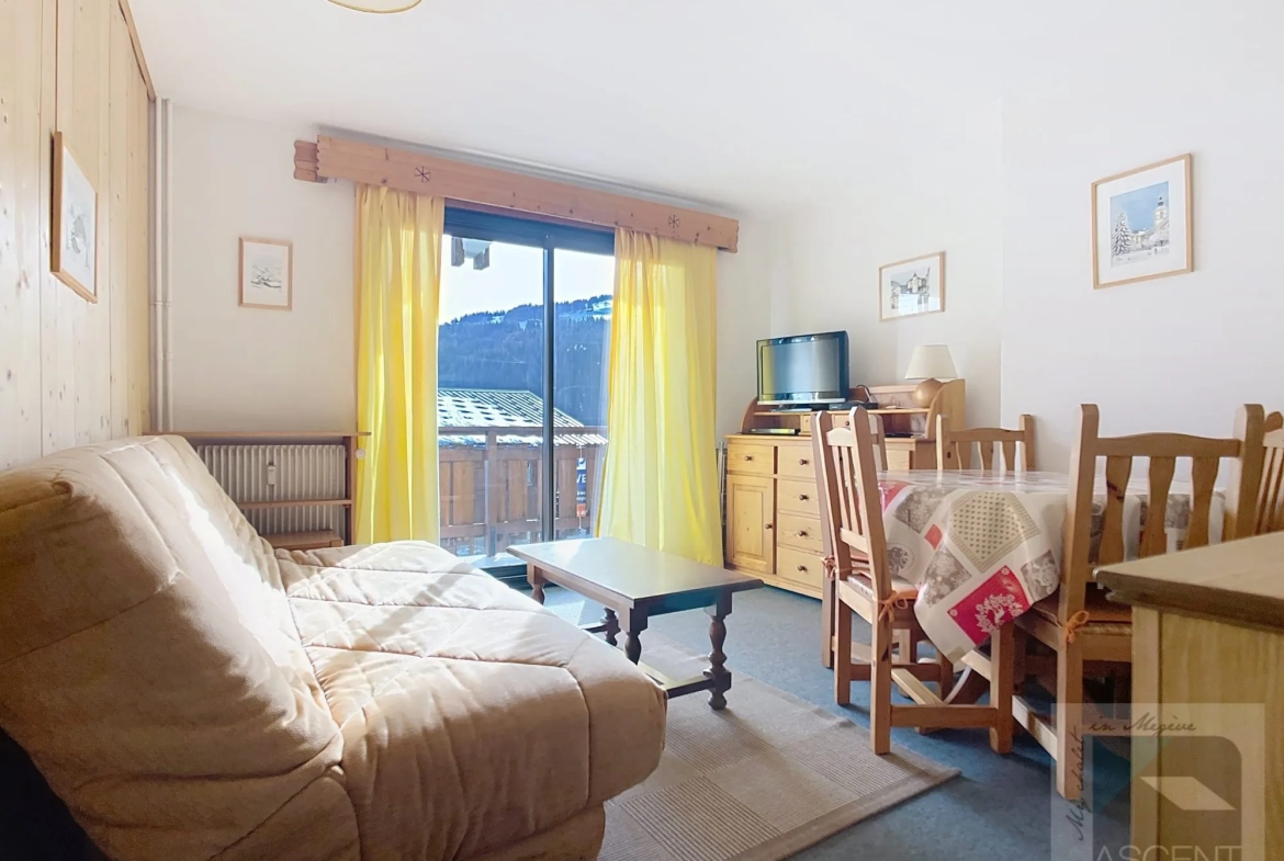 Appartement à vendre à Notre Dame de Bellecombe avec balcon et place de parking 