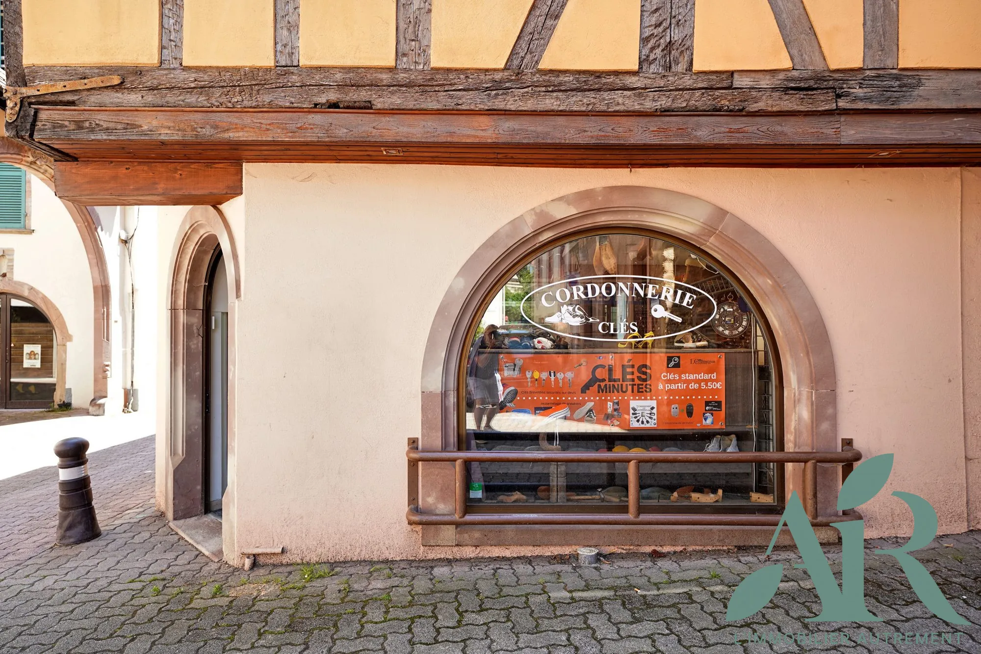 Fonds de commerce à vendre à Obernai, emplacement privilégié avec clientèle fidèle 