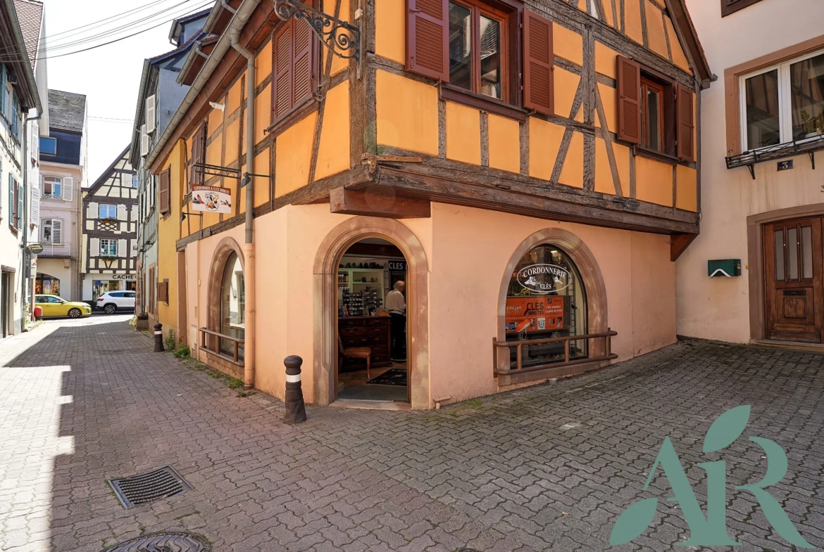 Fonds de commerce à vendre à Obernai, emplacement privilégié avec clientèle fidèle 