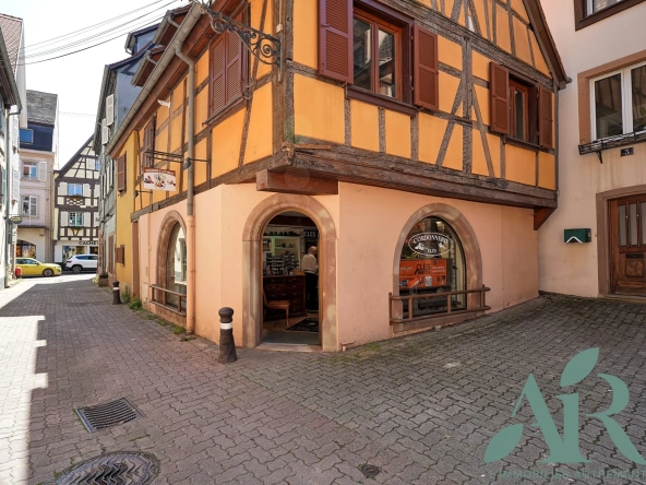 Fonds de commerce à vendre à Obernai, emplacement privilégié avec clientèle fidèle