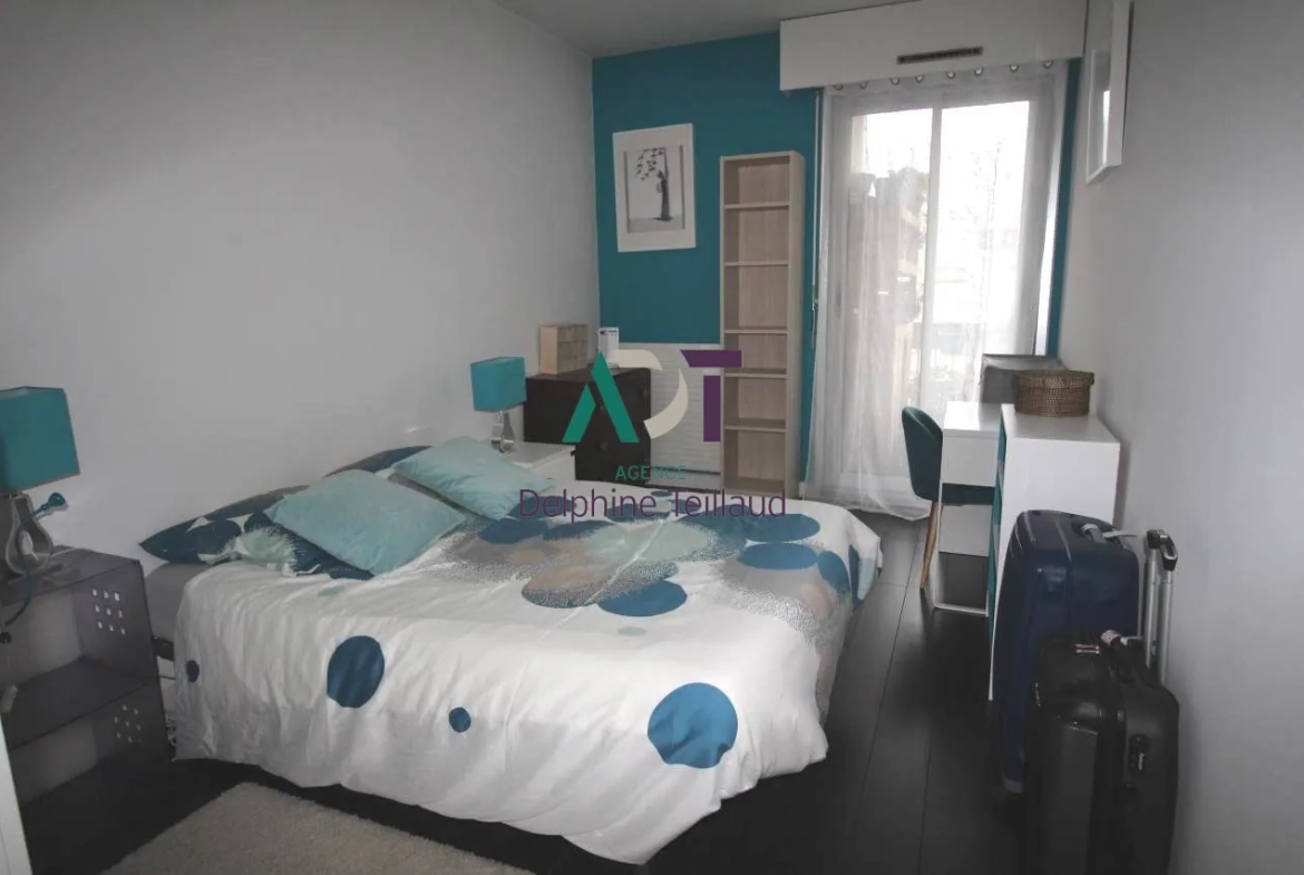 À vendre T2 meublé de 47 m² à Grenoble avec balcon et parking 