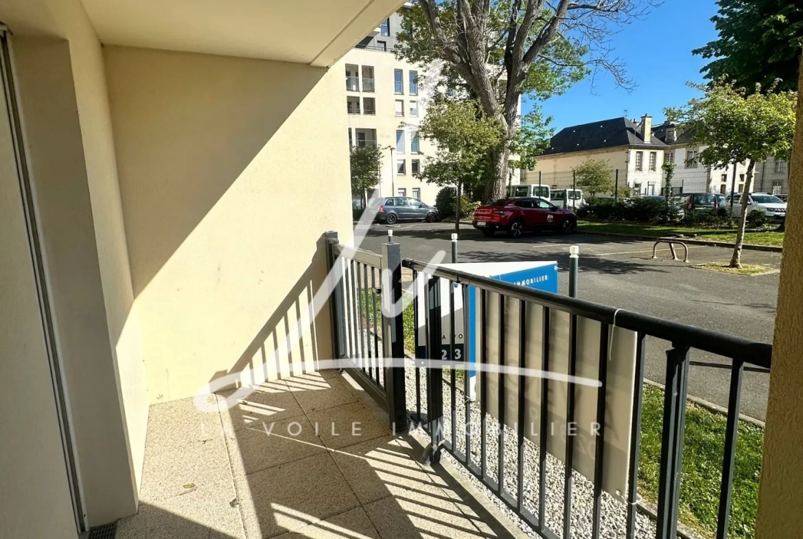 Appartement 2 pièces à Caen dans résidence récente avec balcon et parking 