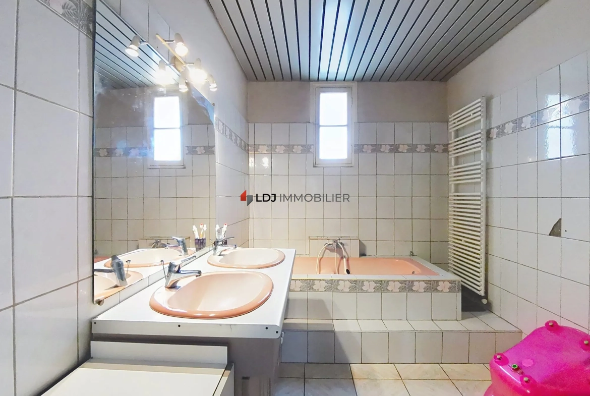 Spacieux appartement T4 à vendre à Saint Martin, Perpignan 