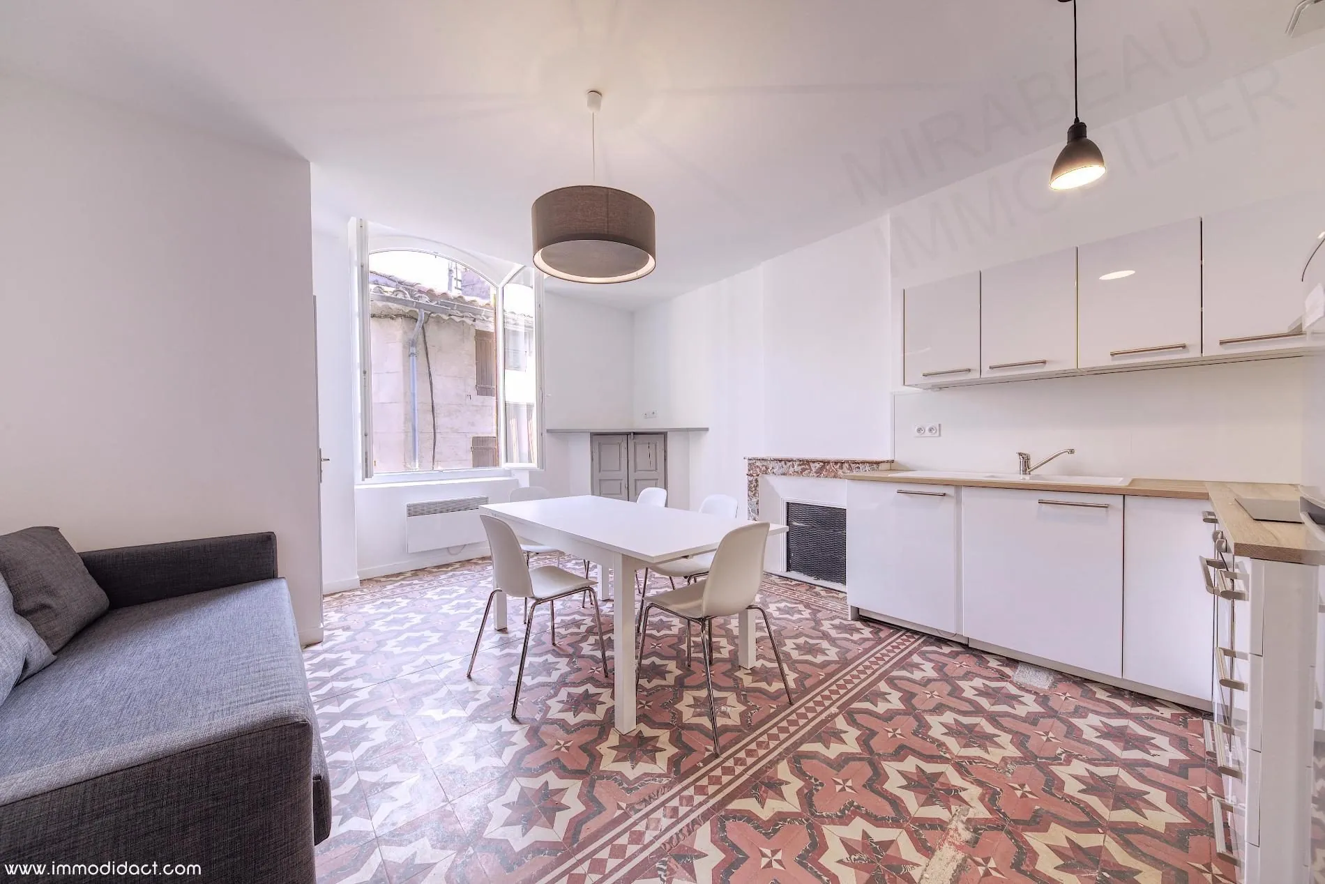 Lot de 2 appartements lumineux en vente à Mirabeau - 56 m² 