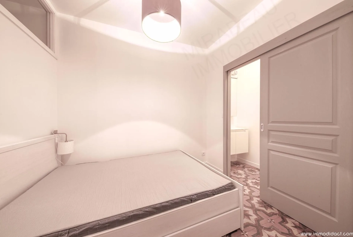 Lot de 2 appartements lumineux en vente à Mirabeau - 56 m² 