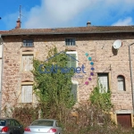 Maison à rénover à Cours - Opportunité d'investissement avec fort potentiel